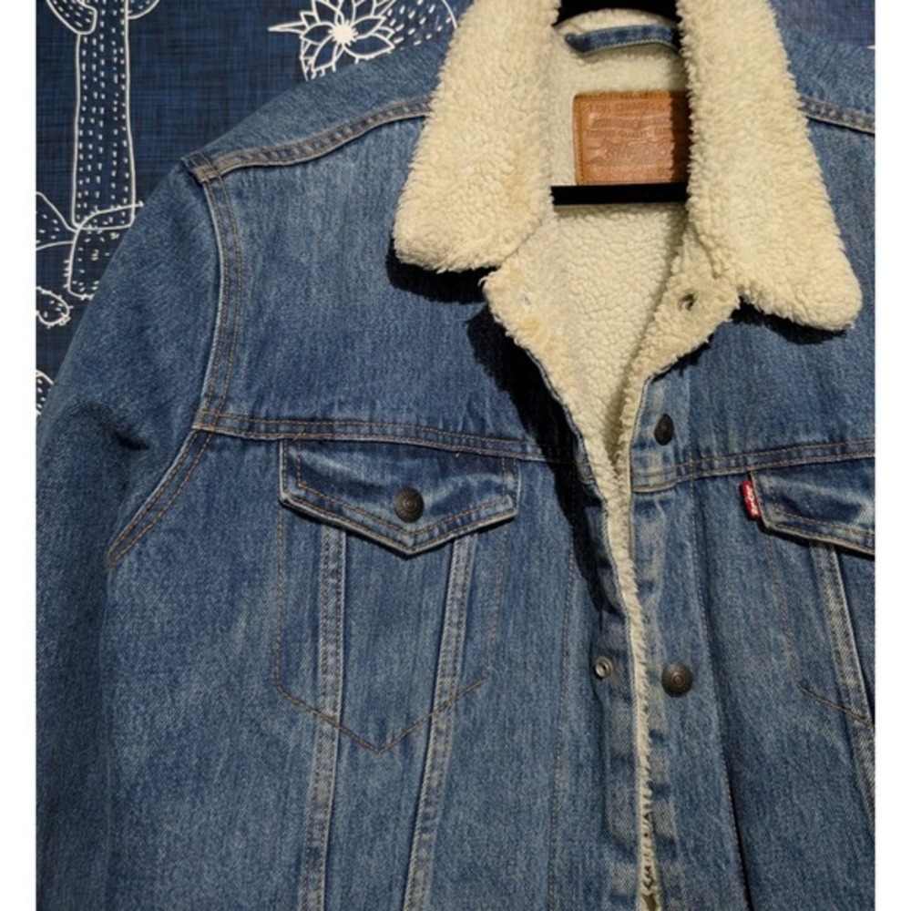 Levi's Sherpa Lined Denim Trucker Jacket Men's XL - Picture 3 of 9